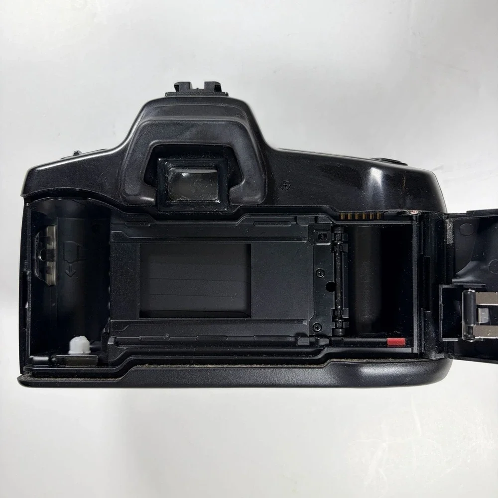 Minolta Maxxum 300si 35mm SLR Film Camera Body TESTED WORKING